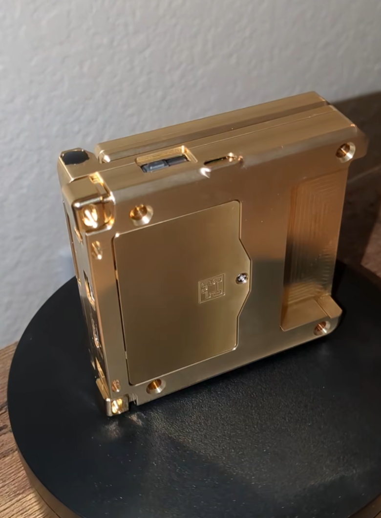 SP Hinged BoxyPixel Metal Console