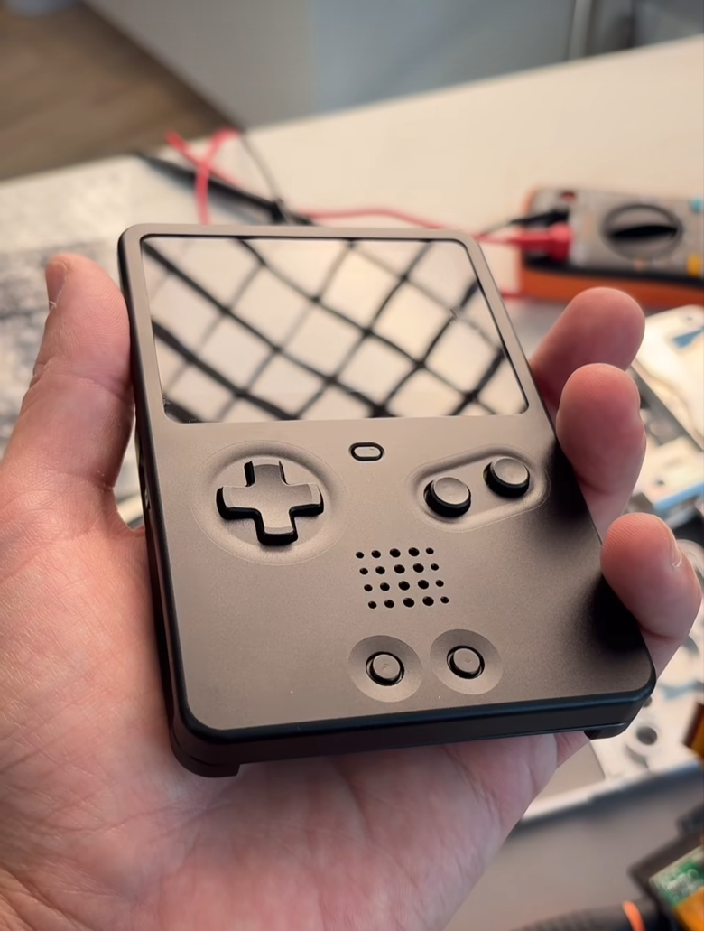 SP Mini Unhinged BoxyPixel Metal Console