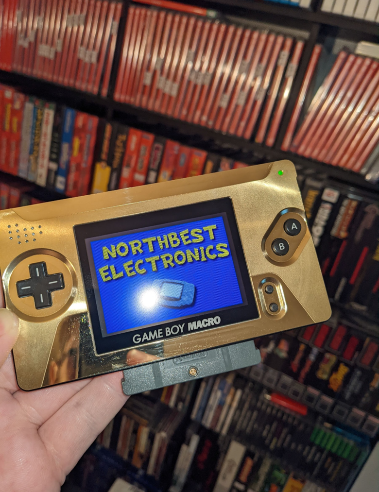 DS Lite Macro BoxyPixel Metal Console