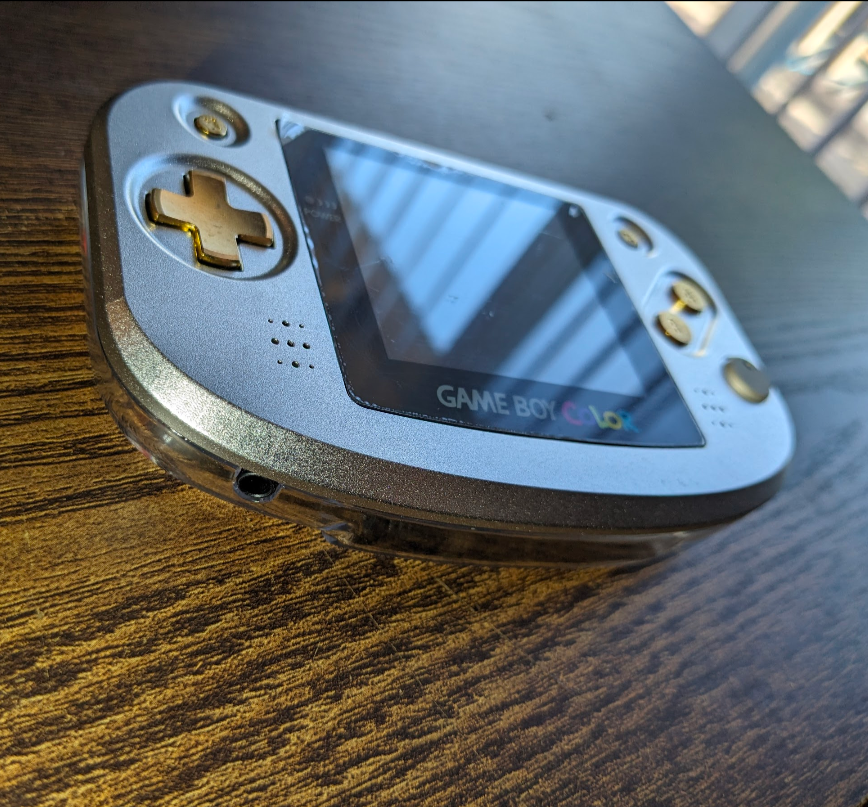 Frog Boy Color Aluminum Console