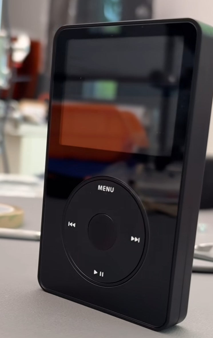 iPod w/ Slim BoxyPixel Metal Shell