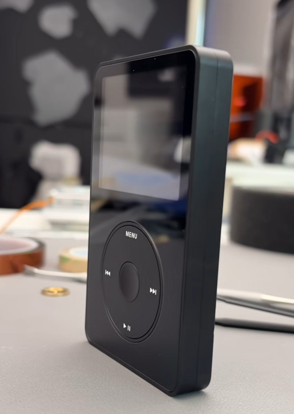 iPod w/ Slim BoxyPixel Metal Shell